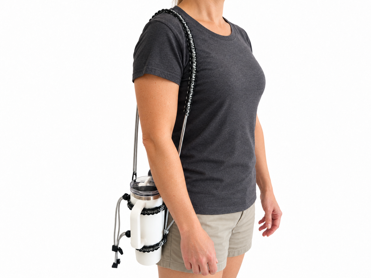 Personalized Beaded Paracord Cup Carrier with Name – Adjustable Crossbody Water Bottle Holder